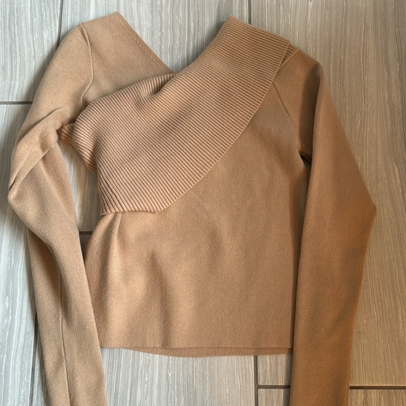 Line and Dot Sylvie asymmetrical sweater, small NWOT - Picture 5 of 6